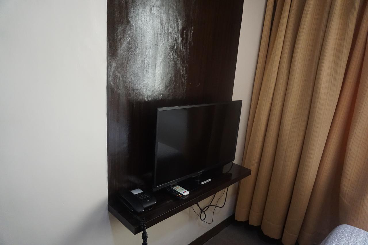 The Shila Philla Hotel 마카티 외부 사진