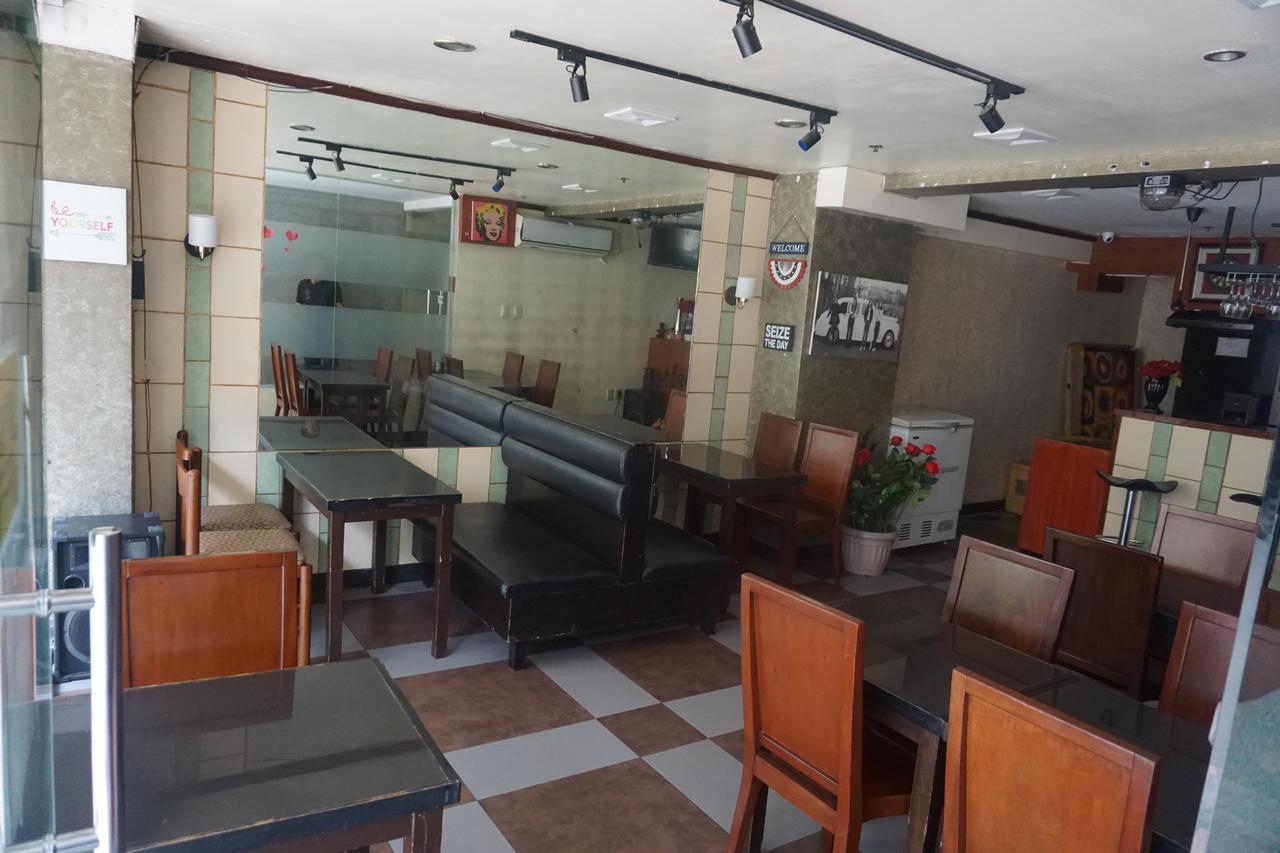 The Shila Philla Hotel 마카티 외부 사진