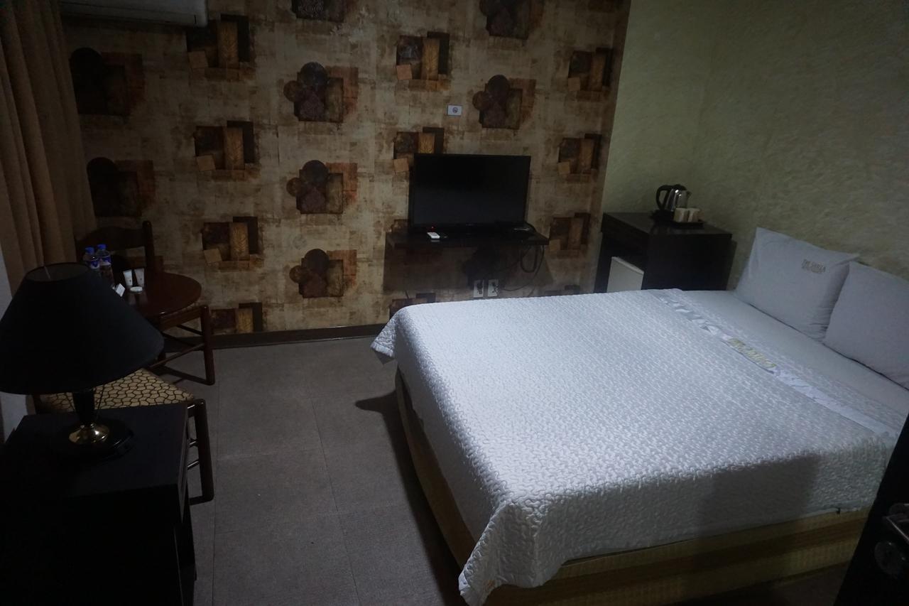 The Shila Philla Hotel 마카티 외부 사진